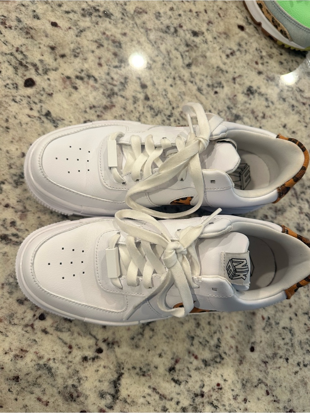 Nike Air Force 1 Pixel – Leopard Print – Women’s Size 7 - Picture 4 of 6